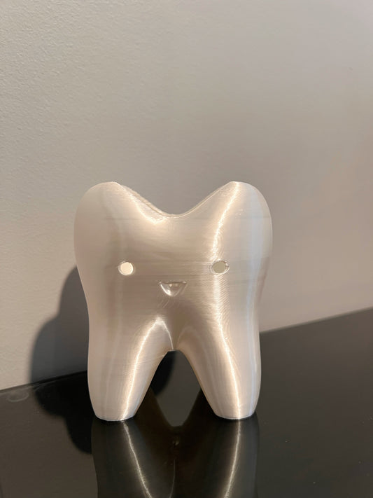 Crying tooth planter